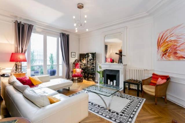 Charming Bedroom Paris Exterior foto